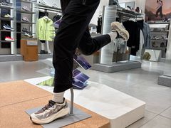 -SALOMON萨洛蒙(长沙国金街店)