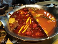 台式麻辣锅-湊湊火锅·茶憩(杭州湖滨银泰in77店)