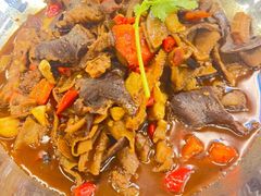 -堂瓦里·33年传统赣菜(第一街区店)