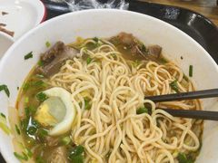 -陇上全荟兰州传统牛肉面(延吉路店)