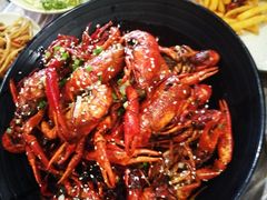 -巴厘龙虾·榜首油焖大虾(音乐学院·沿江酒馆店)