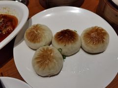 港式生煎包-頂好酒家·经典粤菜(海信广场店)