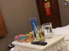 -尚足影院式足疗·住宿·美食(解放碑店)