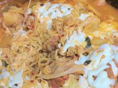 -亲昵春川鸡排(韩国美食街店)