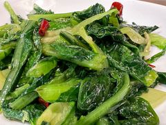 油麦菜-董厨煨汤馆(车站路店)