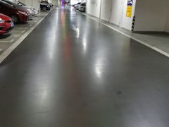 -成都银泰中心-停车场