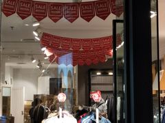 -砂之船奥莱(南京江宁店)