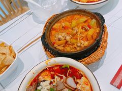 砂锅酸笋牛蛙-丽丽三鲜螺蛳粉(田林路店)