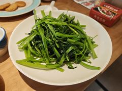 -小白的·非遗东方烤乳猪·海南菜连锁餐厅(椰梦长廊外贸路店)