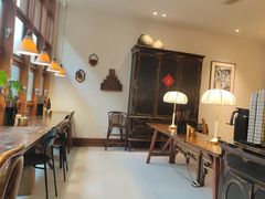 -银米·云南传统过桥米线(双廊黑金冠店)