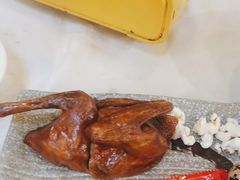 -渔意楼·驰名沙田乳鸽(五羊旗舰店)