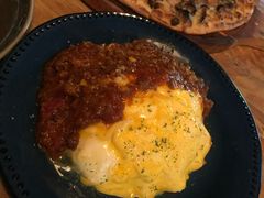 红烩牛肉蛋包饭-羽深肉铺 Steak & Wine