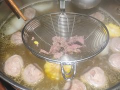吊龙伴-幸运牛汕头小黄牛牛肉火锅(梅林店)