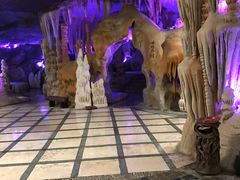 -泉城欧乐堡戏水湾艺术养生温泉