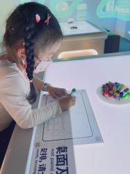 -MINI MARS KIDS CLUB亲子家庭中心(长宁天山店)