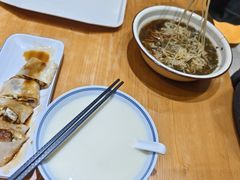 -小桃园·豆浆油条(复兴中路店)
