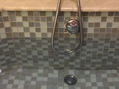 -兴芮温泉度假区