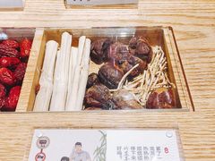 -1828王老吉·草本新茶(珠江新城地铁站店)