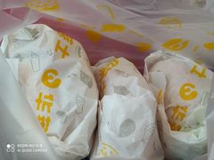 -华莱士·全鸡汉堡(五号路店)