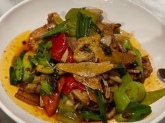 回锅肉-渝信川菜 · 川味家常菜(财富购物中心店)