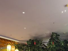 -八府香鸭·啫啫煲(华山路店)