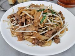 干炒牛河-芬芳甜品(同福路店)