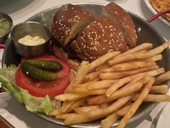 -The BREW·酿餐厅(浦东嘉里大酒店)