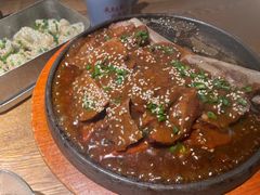 招牌田园火焰牛肋骨-蜜桃餐厅·伴山(湖滨商业街店)