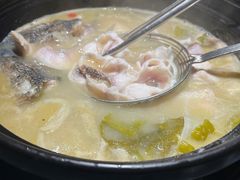 -小椒娘撒椒鱼火锅(三八广场店)