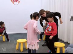 -猴有戏教育戏剧·音乐剧·主持口才·演讲朗诵辩论(环球港华师大校区)