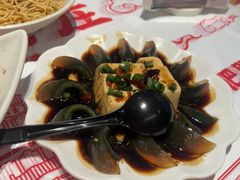 -肥肥虾庄·金牌油焖大虾(汉街SKP店)