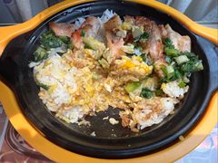 星厨葱油鸡腿扒饭-文通冰室(东方宝泰店)