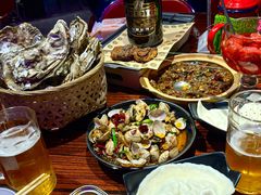 -蚝堡海鲜·威海菜·海肠捞饭·烧烤·亚洲吃蚝公司(幸福门店)