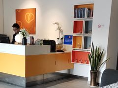 -布丁严选酒店(杭州武林西湖文化广场地铁站店)