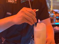 -星巴克臻选(上海合生汇1F店)