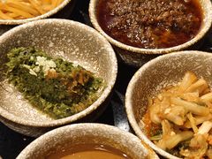 -顶顶汤火牛排火锅·经典铜锅涮肉