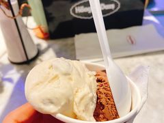 -哈根达斯(上海金山店)