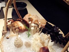 -余欢领鲜火锅(新街口店)