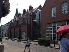 -钟书阁(松江泰晤士小镇店)