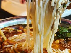 -老五鸡丝豆花面粉(瑞金北路68号院店)