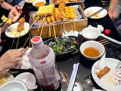 -路边边地标烧烤·川菜·小龙虾·音乐酒馆(良乡长虹店)