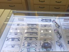 -康利眼镜·蔡司战略合作店(龙泉书房店)