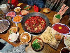 -萍姐火锅·公路夜市(武汉首店)