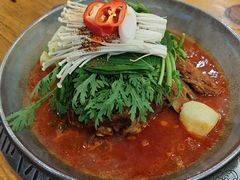 -喇喇排骨火锅·传统韩式脊骨汤(望京西园总店)