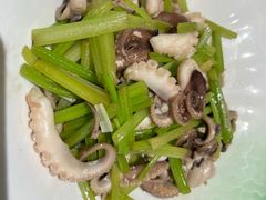-巧克力渔家.小船海鲜家常菜(三浴场店)