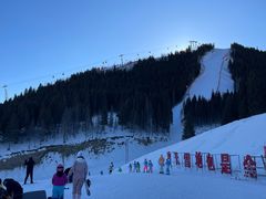 -丝绸之路山地度假区滑雪场