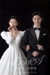 -易摄影婚纱摄影工作室