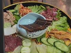 -牛味道炭火烤肉(湖前总店)