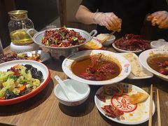 -叶派龙虾•招牌香辣蟹·海鲜(中海国际店)