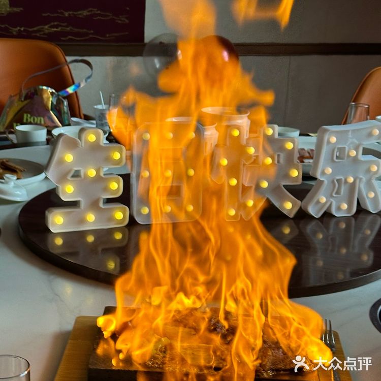 20多年老品牌!来这请客吃饭倍有面